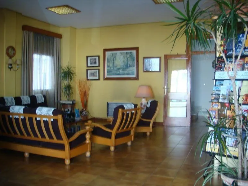 Hotel Tres Jotas Conil Conil De La Frontera 2*,