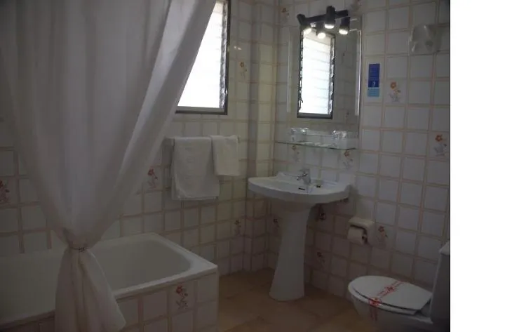 Hotel Tres Jotas Conil Conil De La Frontera 2*,  Spain