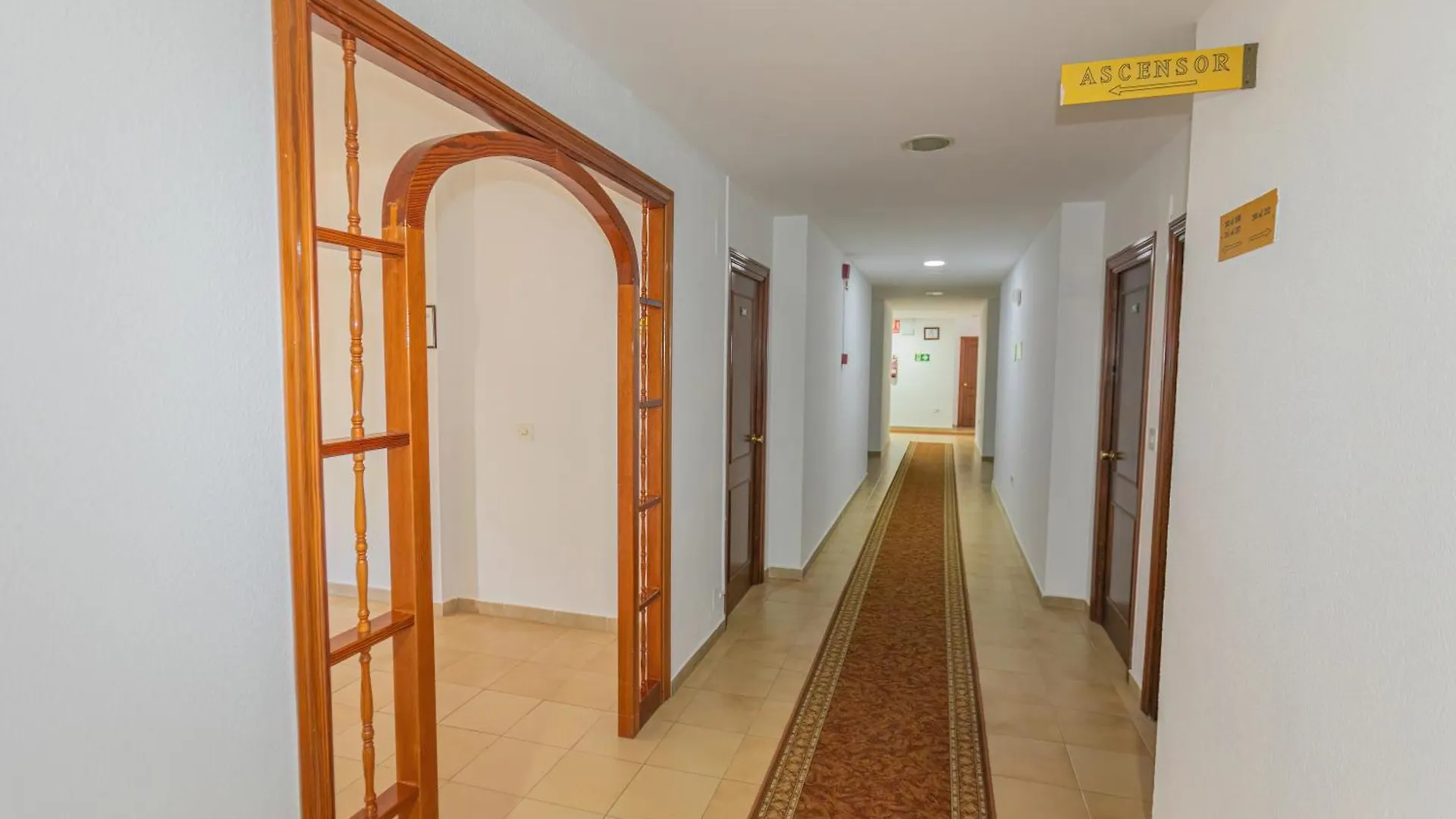 Hotel Tres Jotas Conil Conil De La Frontera